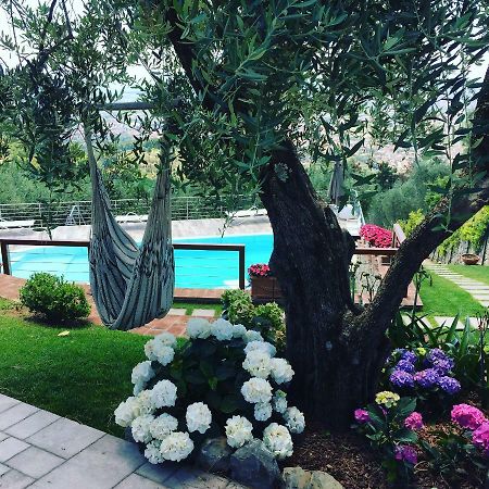 Villa L'Uliveta Montecatini Terme Bagian luar foto